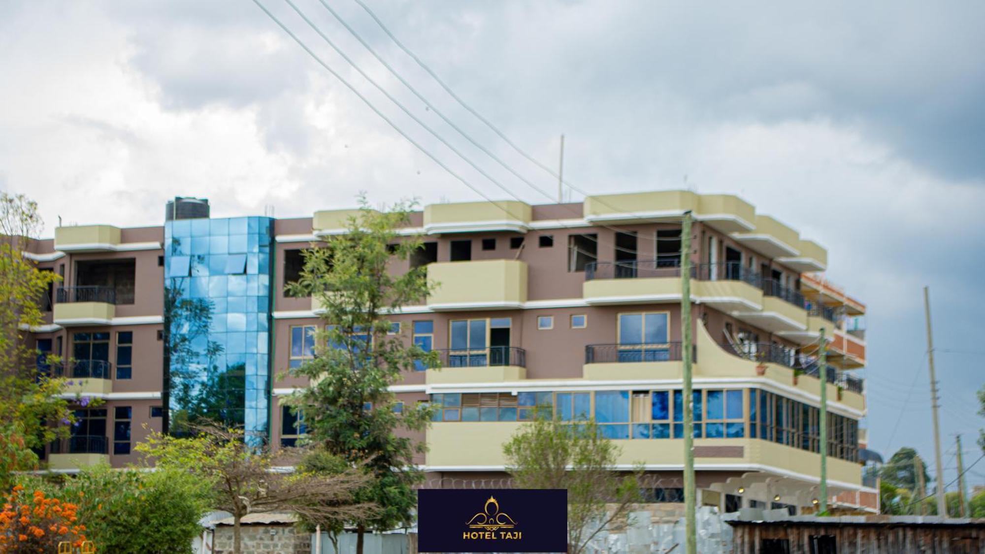 Hotel Taji 纳纽基 外观 照片