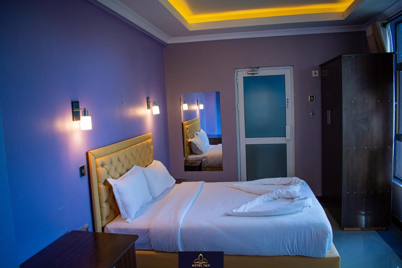 Hotel Taji 纳纽基 外观 照片
