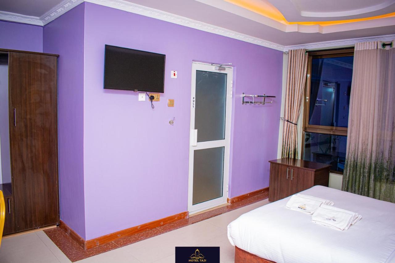 Hotel Taji 纳纽基 外观 照片
